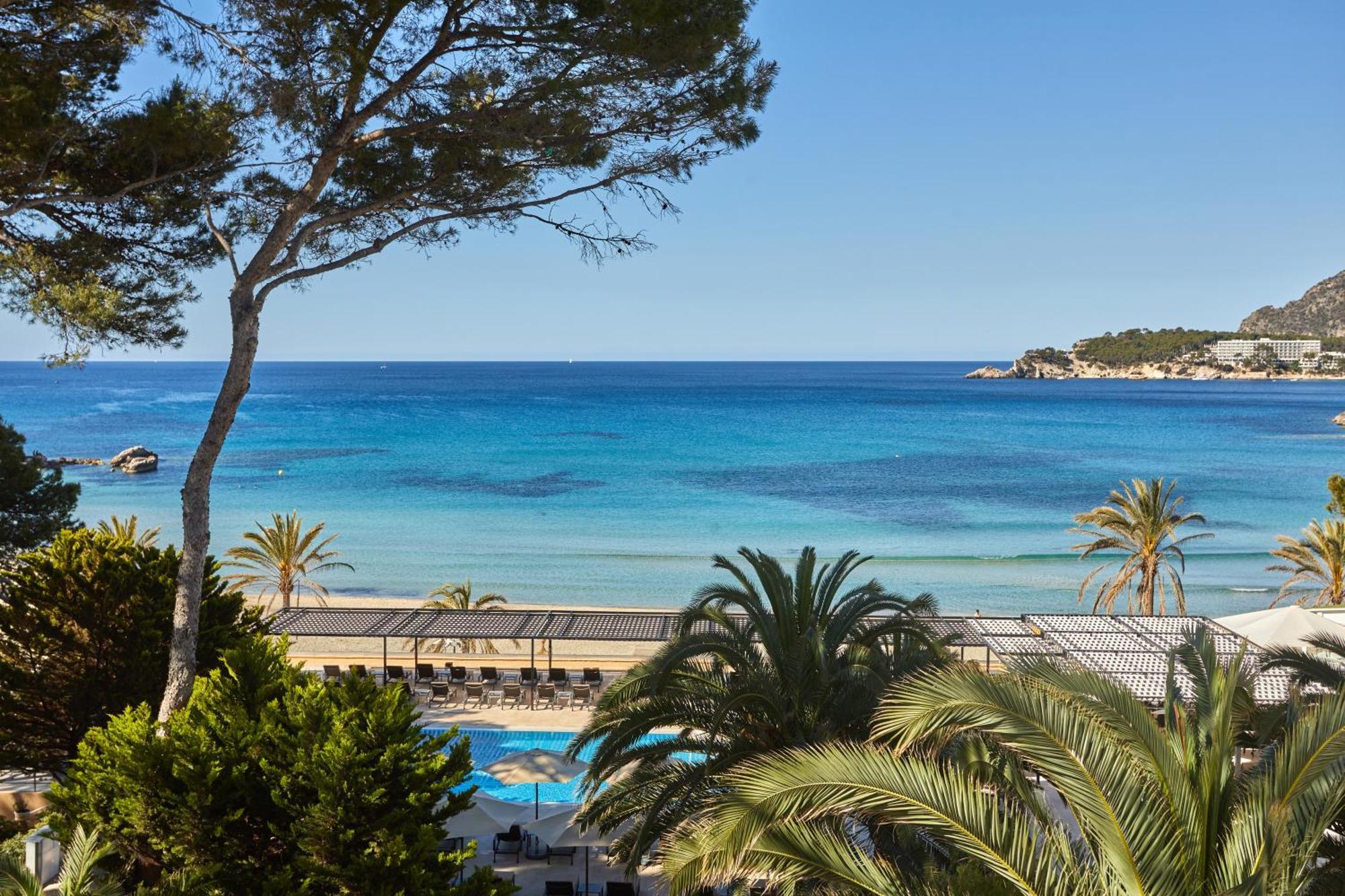 Secrets Mallorca Villamil Resort & Spa - Adults Only ปาเกรา ภายนอก รูปภาพ View of the beach