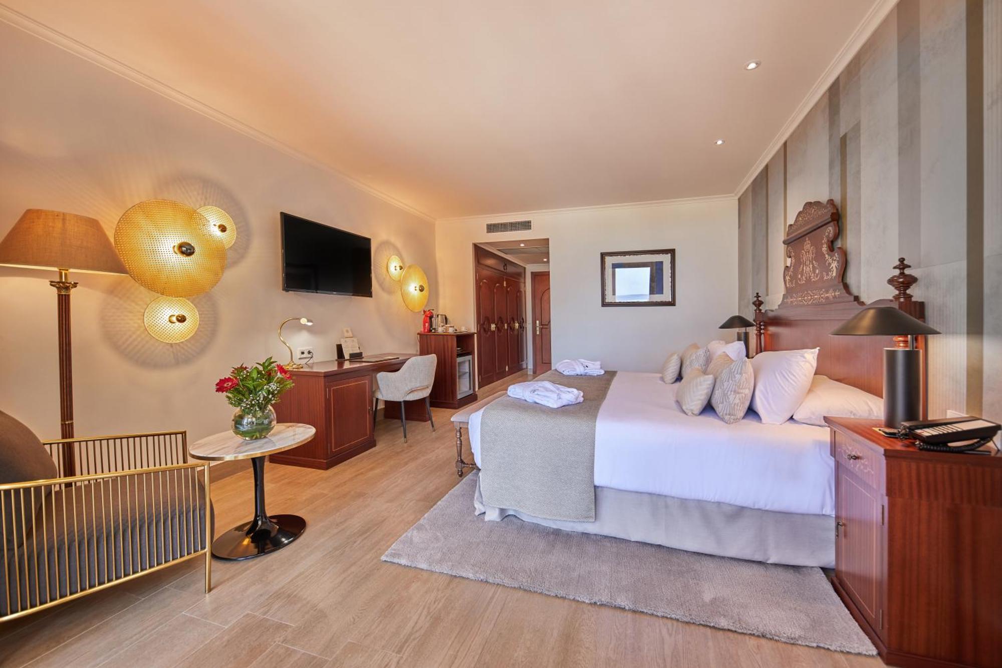 Secrets Mallorca Villamil Resort & Spa - Adults Only ปาเกรา ภายนอก รูปภาพ Deluxe room