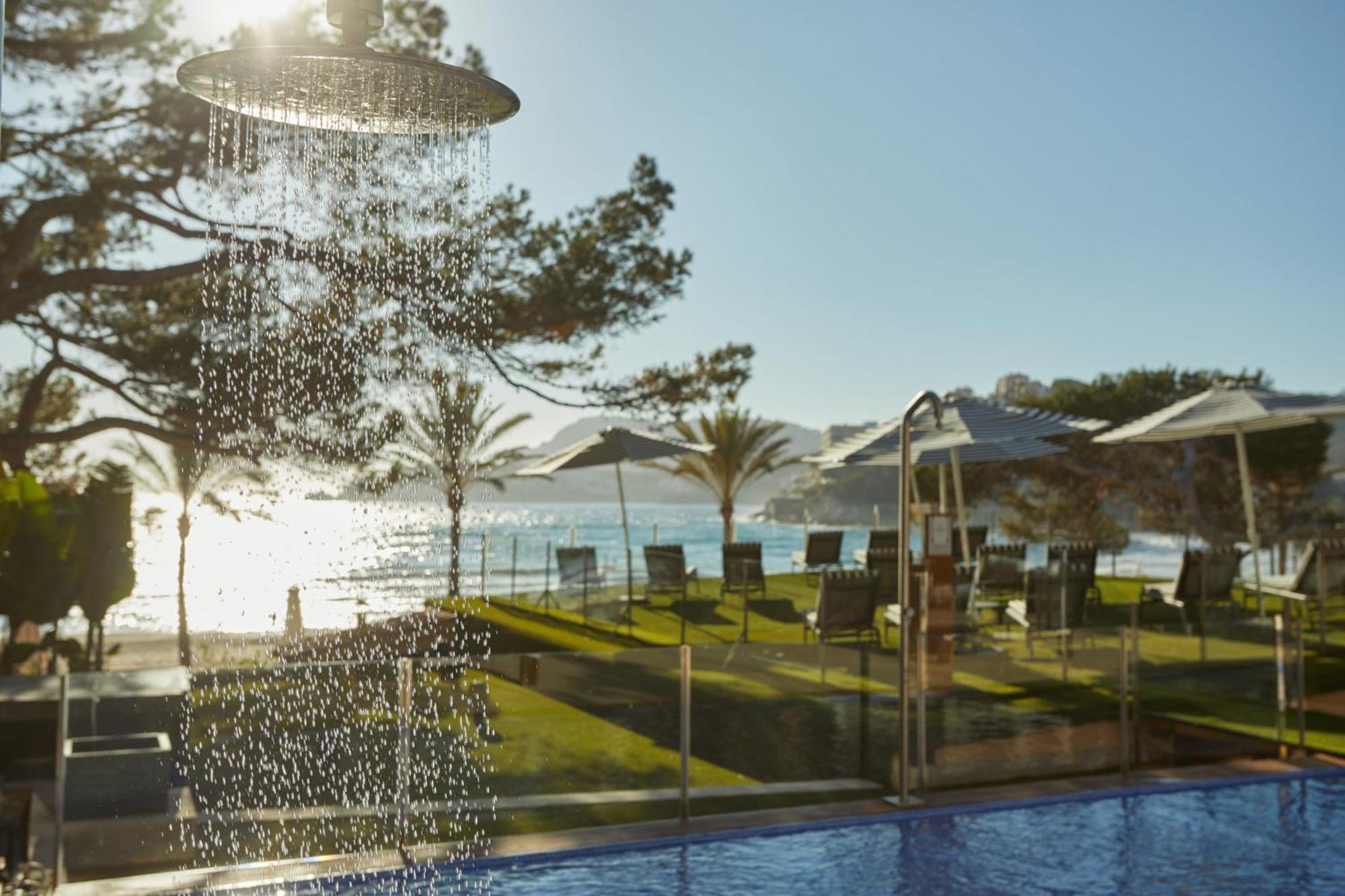 Secrets Mallorca Villamil Resort & Spa - Adults Only ปาเกรา ภายนอก รูปภาพ The pool at the hotel